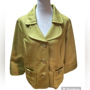 Joseph A. Avocado Green Button Front 3/4 Sleeve Women's Blazer / Jacket Size 12